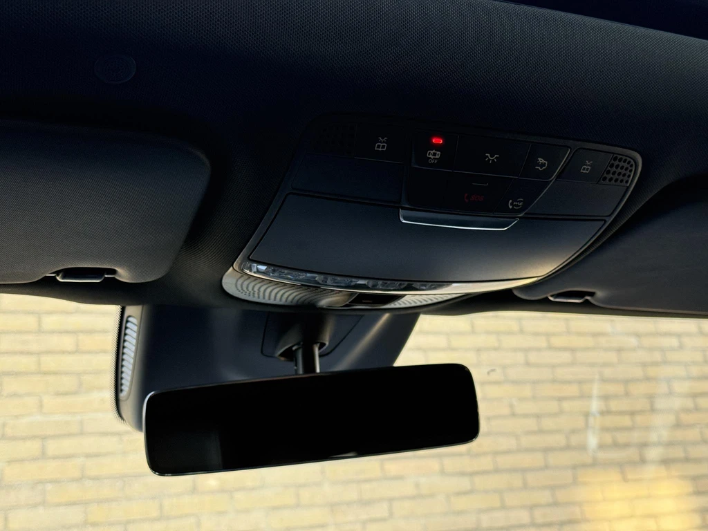 Mercedes-Benz EQC – foto 48
