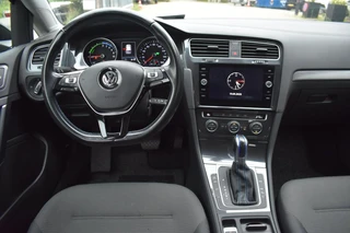 Volkswagen e-Golf – thumbnail 13