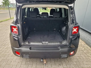 Jeep Renegade – thumbnail 12