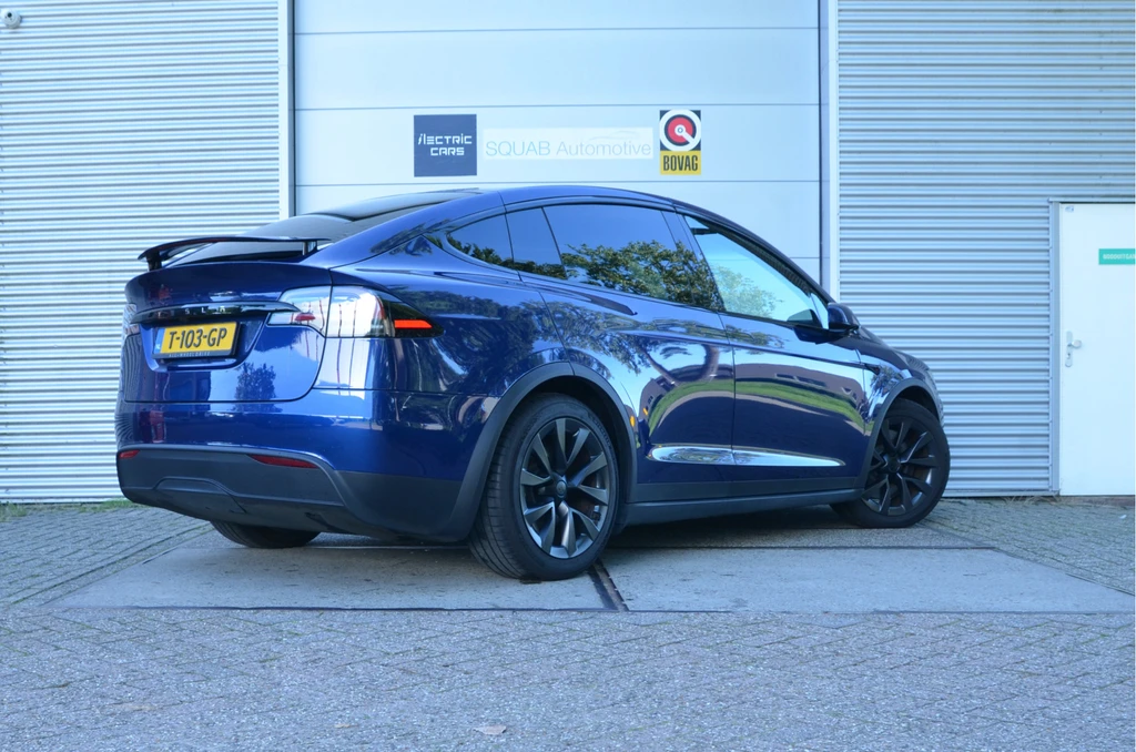 Tesla Model X – foto 4