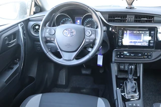 Toyota Auris – thumbnail 13
