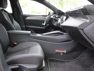 Peugeot 308 – thumbnail 10
