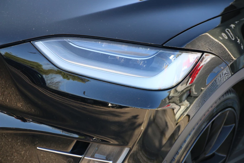 Tesla Model X – foto 6