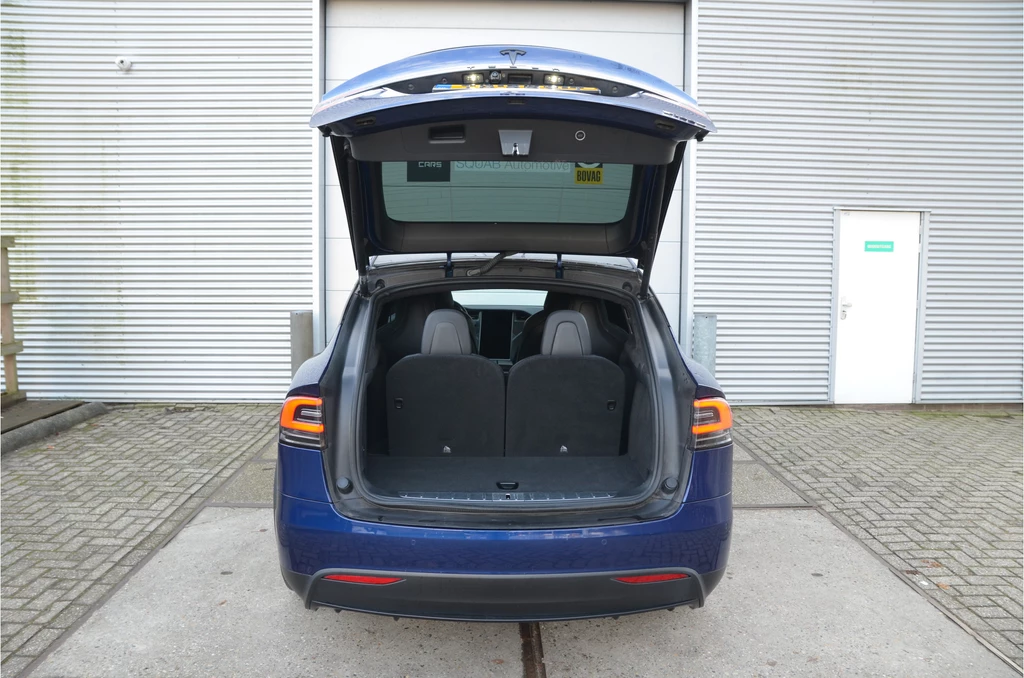 Tesla Model X – foto 33