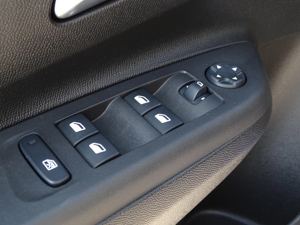 Opel Corsa – foto 13