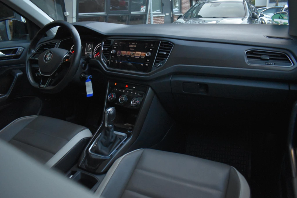 Volkswagen T-Roc – foto 21