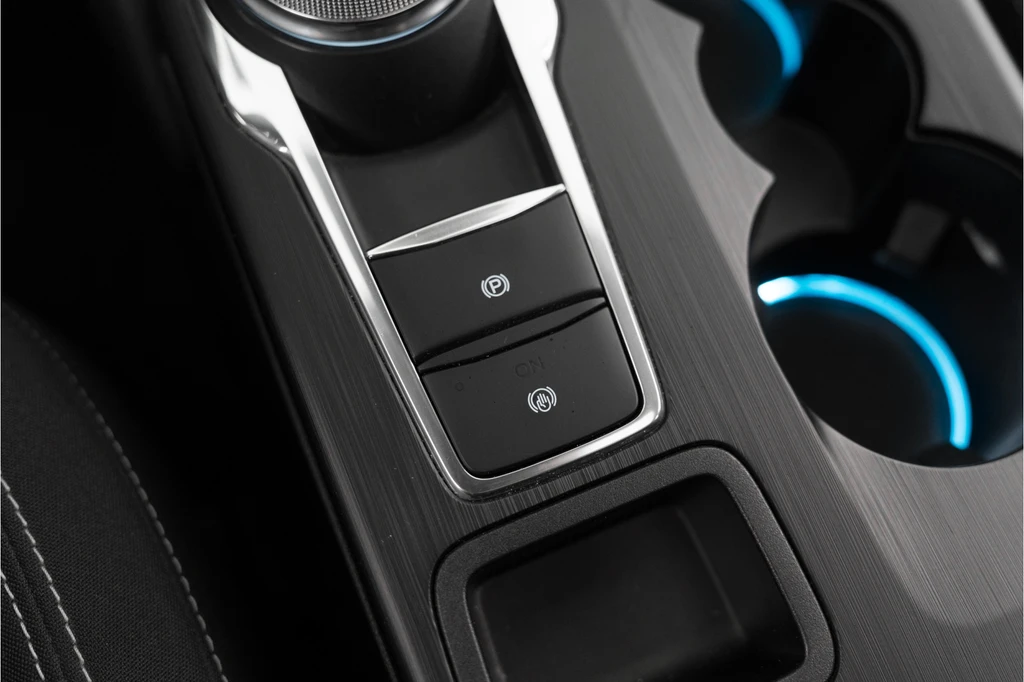 Ford Kuga – foto 18