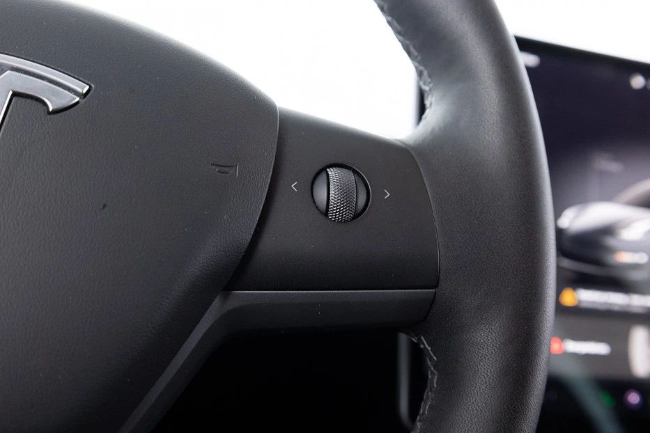Tesla Model 3 – foto 32