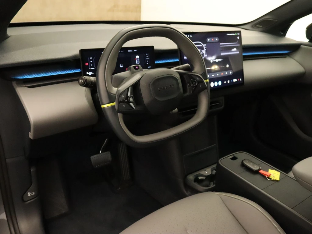 Lynk & Co 02 – foto 14