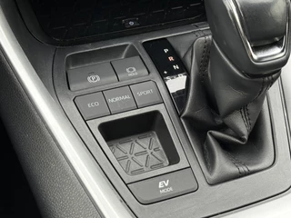 Toyota RAV4 – thumbnail 27