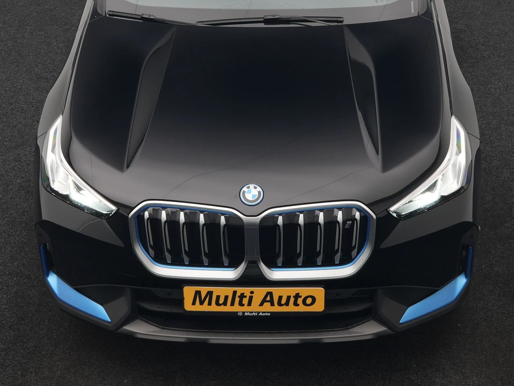 BMW iX1 – foto 11