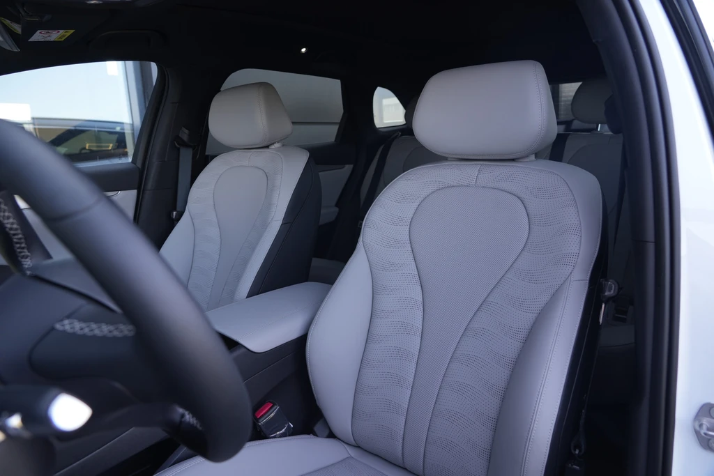 BYD SEAL – foto 7
