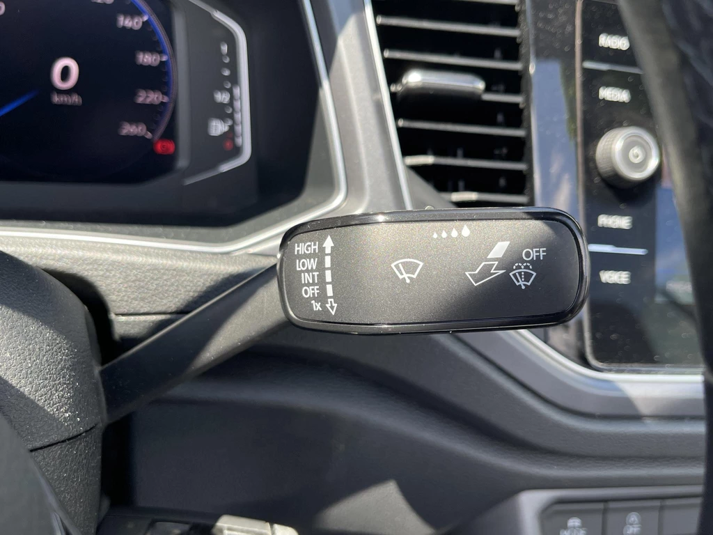 Volkswagen T-Roc – foto 26