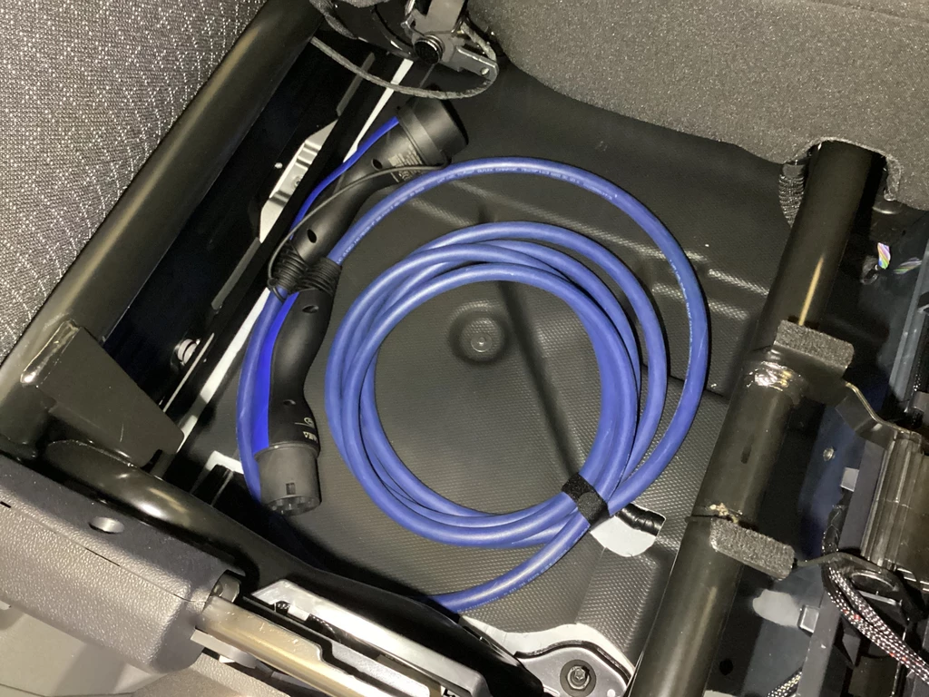 Ford E-Transit Custom – foto 32