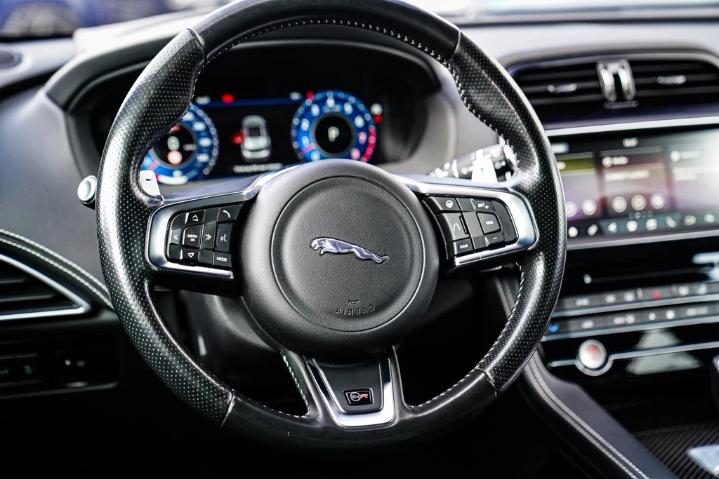 Jaguar F-PACE – foto 53