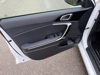 Kia Ceed – thumbnail 13