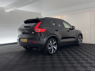 Volvo XC40 – thumbnail 4