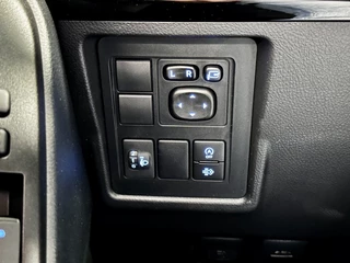 Toyota Land Cruiser – thumbnail 22