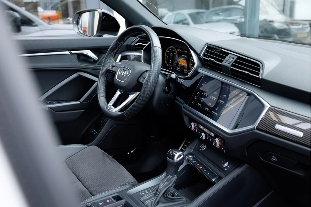 Audi Q3 – foto 10