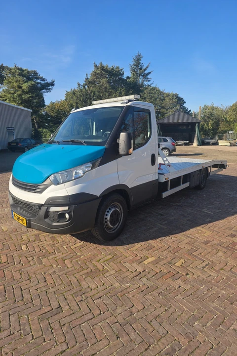 Iveco Daily 35S18 3.0 410 | Oprijwagen | Euro 6 | 1395 kg | Nw. Tachograaf |
