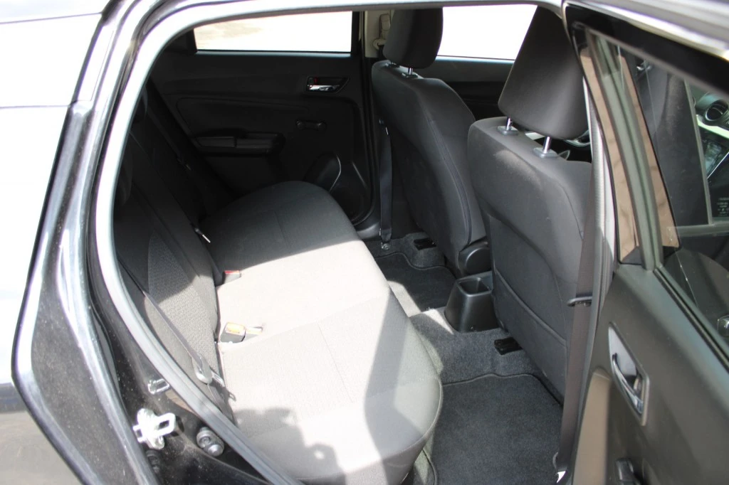 Suzuki Swift – foto 18