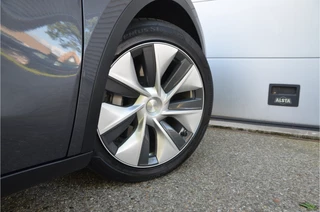 Tesla Model Y – thumbnail 10