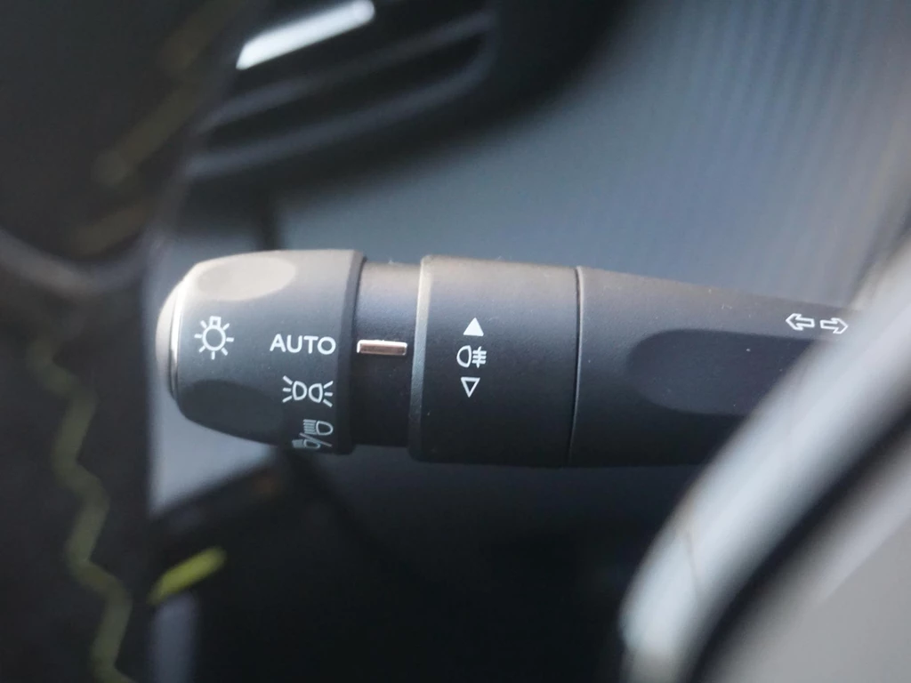 Peugeot 208 – foto 16