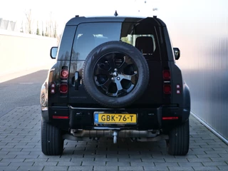 Land Rover Defender – thumbnail 4