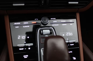 Porsche Cayenne – thumbnail 31
