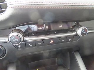 Mazda 3 – thumbnail 26