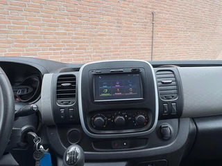 Renault Trafic – thumbnail 25