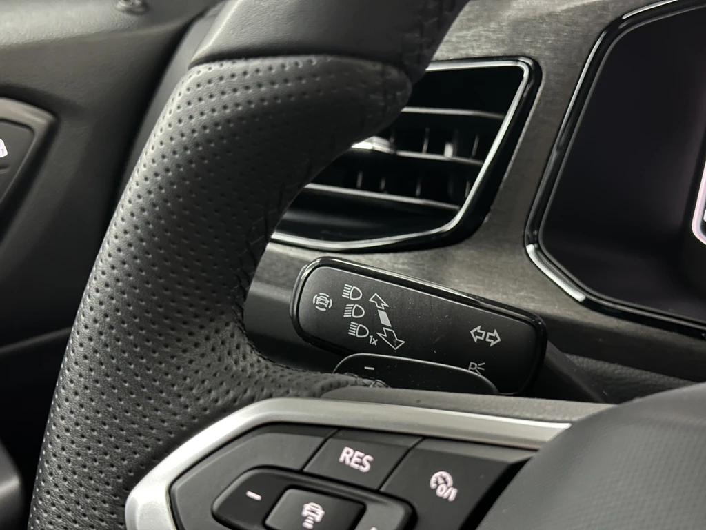 Volkswagen T-Roc – foto 42