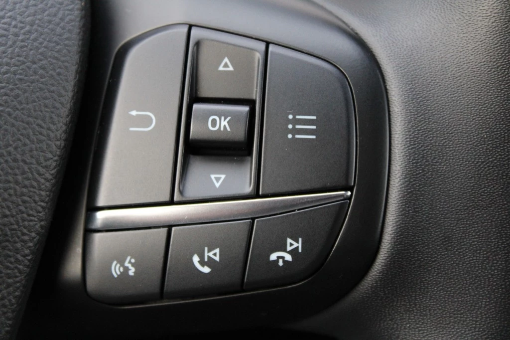 Ford Kuga – foto 32