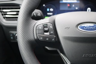 Ford Kuga – thumbnail 18