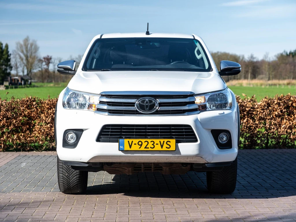 Toyota Hilux – foto 17