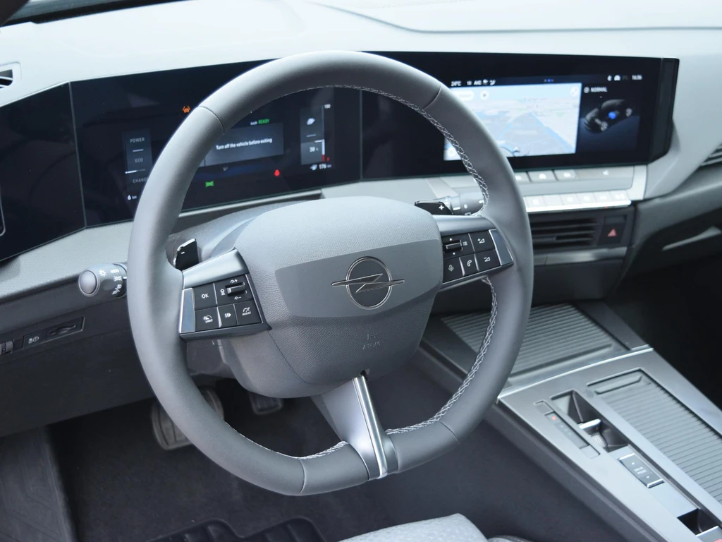 Opel Astra – foto 6