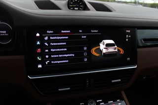 Porsche Cayenne – thumbnail 28