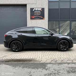Tesla Model Y – thumbnail 7