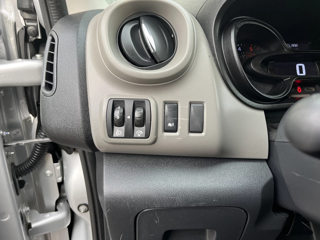 Renault Trafic – foto 16