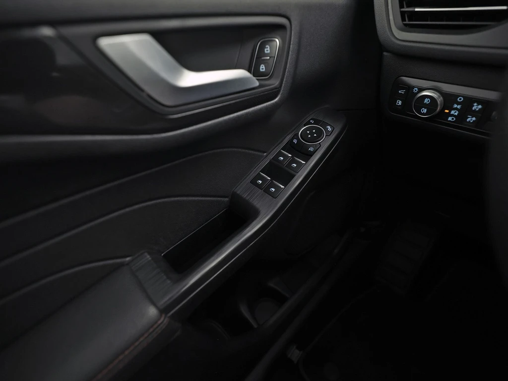 Ford Kuga – foto 32