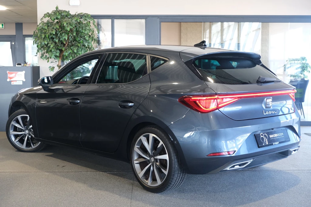 SEAT Leon – foto 3