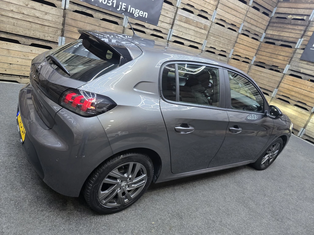Peugeot 208 – foto 4
