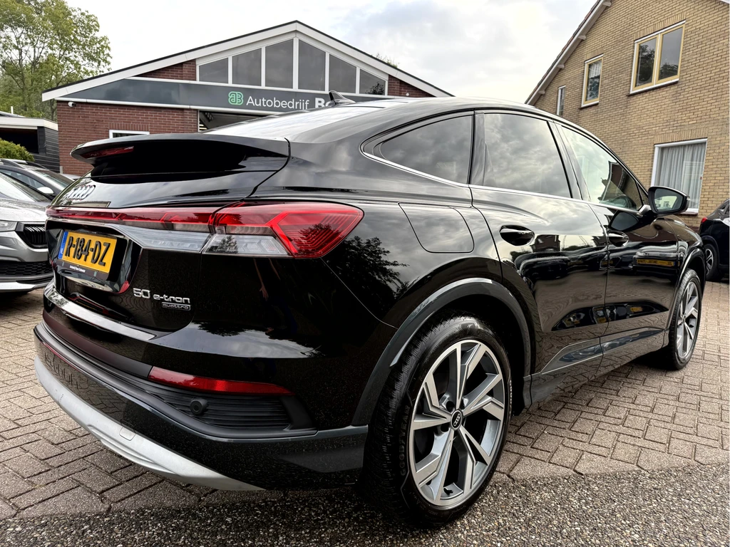 Audi Q4 Sportback e-tron – foto 3