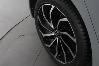 Volkswagen Golf – thumbnail 14