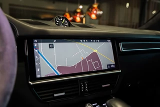 Porsche Cayenne – thumbnail 34