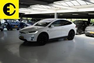 Tesla Model X – thumbnail 3