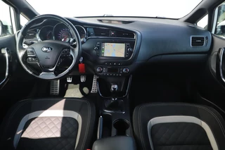Kia cee'd – thumbnail 10