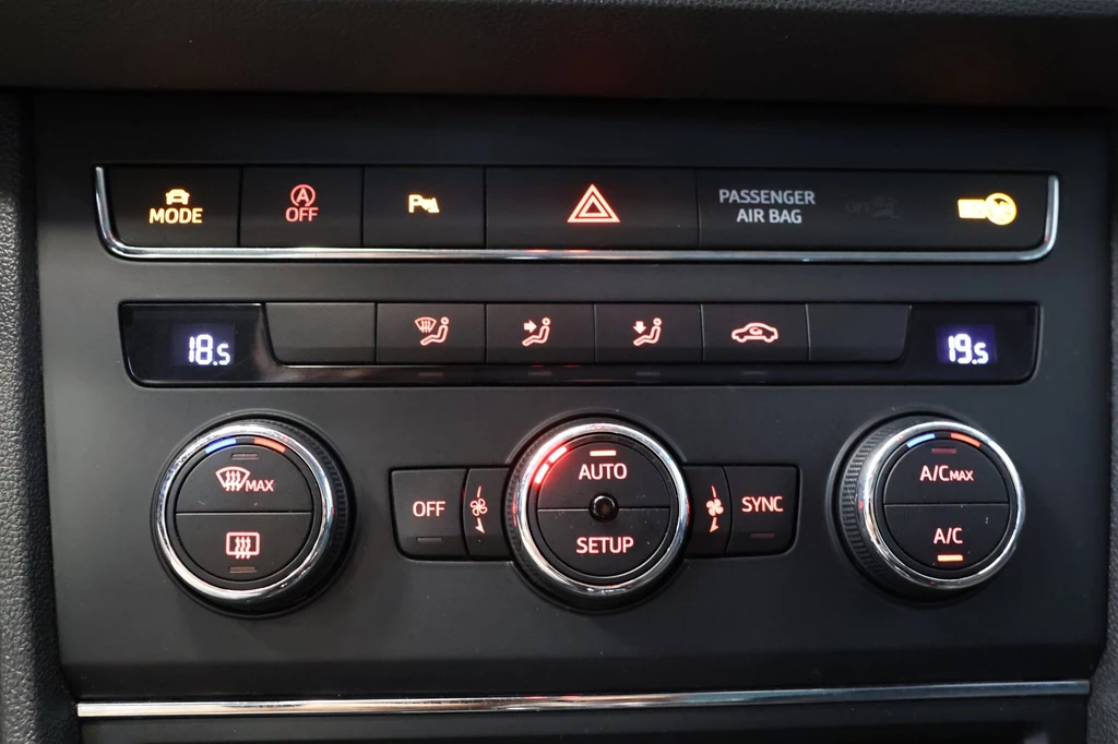 SEAT Leon – foto 11