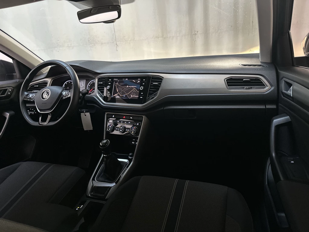Volkswagen T-Roc – foto 8