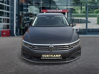 Volkswagen Passat – thumbnail 8